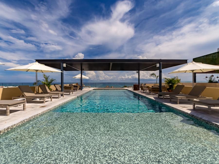 3 outdoor pools, pool umbrellas, sun loungers