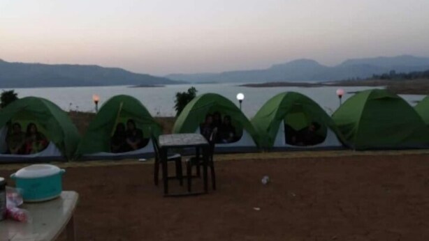 Outdoor dining - Pawana Tent Camping (Mawal)