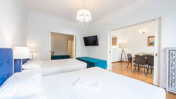 3 Schlafzimmer, Bügeleisen/Bügelbrett, WLAN, Bettwäsche