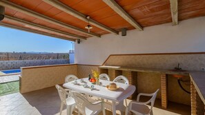 Outdoor dining - San Nicolás Algar by Ruralidays (Cádiz)