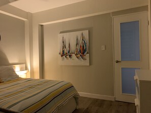 1 soverom, strykejern/-brett, wi-fi og sengetøy