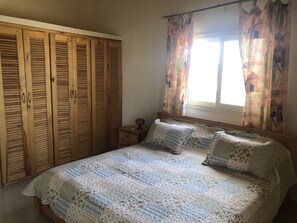 3 Schlafzimmer, Bügeleisen/Bügelbrett, kostenloses WLAN, Bettwäsche