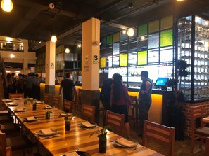 Restaurant - Surya Lima (Lima)