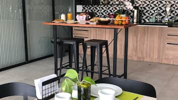 Mini-fridge, microwave, coffee/tea maker, electric kettle