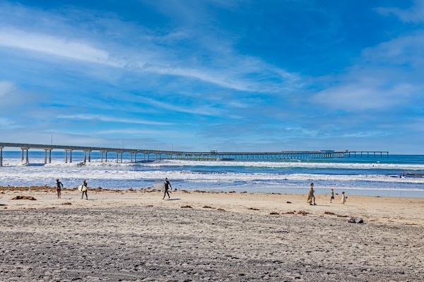 Una spiaggia nelle vicinanze