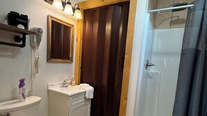 Unclassified image, 3 of 13, button - Frenchy's Hideaways Cabin #6 (Custer)