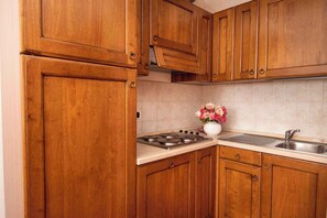 Kühlschrank, Herdplatte