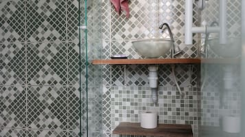 Dusche, Handtücher, Seife, Toilettenpapier
