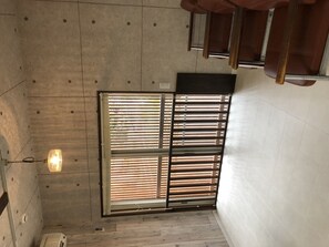 單棟房屋 (One Bedroom) | 客廳 | 平面電視