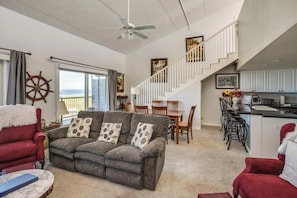 TV, fireplace, DVD player