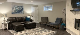 NEW Peaceful, Private Luxurious Suite
