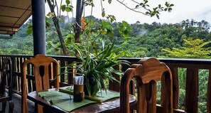 Se sirven desayunos, comidas y cenas