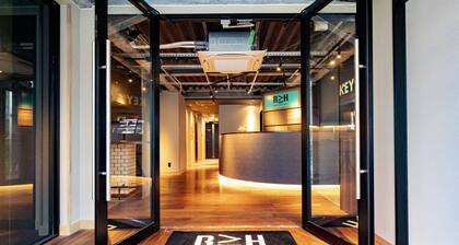 UNDER RAILWAY HOTEL AKIHABARA