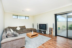 Fernseher, Videospielkonsole