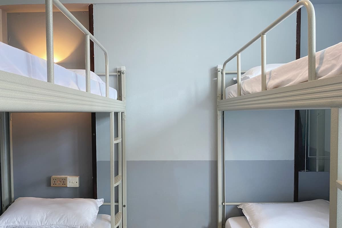 Standard Quad Room | Gratis wifi, beddengoed