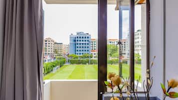 Pemandangan dari properti