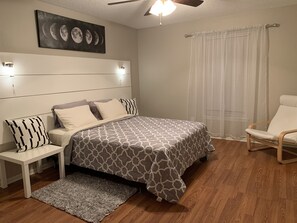 3 bedrooms, iron/ironing board, WiFi, bed sheets