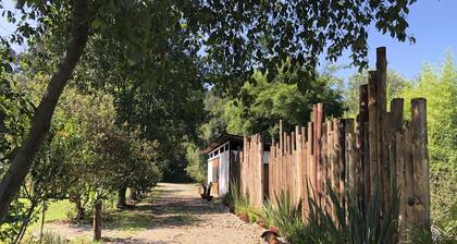 venue&Home w/ bungalow & cabin. Mountain views, indoor pool & soccer field