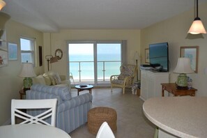 TV, DVD player - Beachcomber unit 302 (Longboat Key)