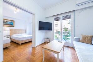 3 chambres, fer et planche à repasser, Wi-Fi, draps fournis