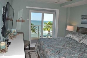 2 bedrooms, Internet - Beachcomber unit 502 (Longboat Key)