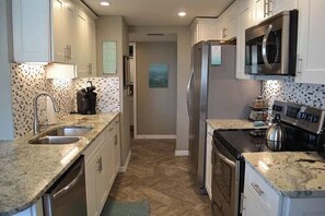 Unclassified image, 5 of 24, button