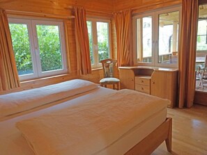 2 bedrooms, Internet