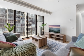 Living area - Luxe 2-Bed Apartment with River Views Near Casino (Southbank)