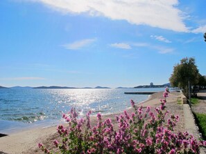 Beach - Apartments Marinko, (16030), Vodice, hr (Vodice)