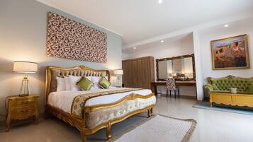 Deluxe Villa | 3 bedrooms, desk, free WiFi, bed sheets