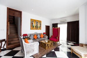 غرفة المعيشة