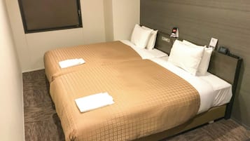 Iron/ironing board, free WiFi