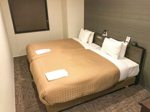 Iron/ironing board, free WiFi - Hotel Livemax Toyama (Toyama)