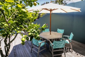 Courtyard view - Seaside Apartment (Gnarabup)