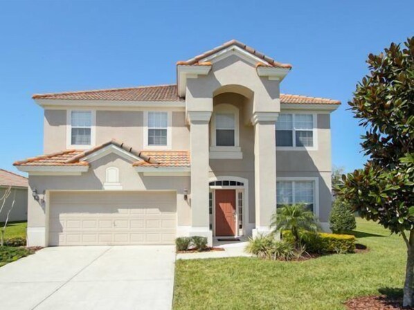 Exterior - Gorgeous 6 Bedroom 4 Bath Pool Home in Kissimmee Resort (Kissimmee)