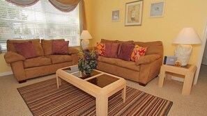 Casa | Sala de estar | Televisión y reproductor de DVD 