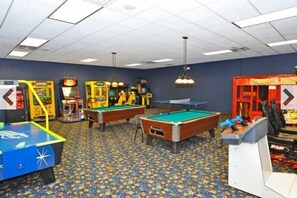 House | Games room - Paradise Palms Resort 4 Bedroom 3 Bath Town Home With Splash Pool (Kissimmee)