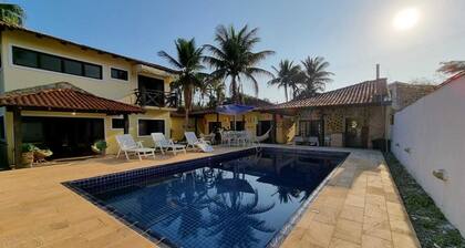 Wonderful house in Barra do Una, located 100 m from the beach!