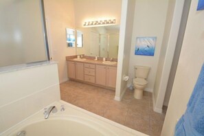 House | Bathroom