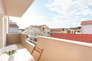 Estudio (A3) | Balcón