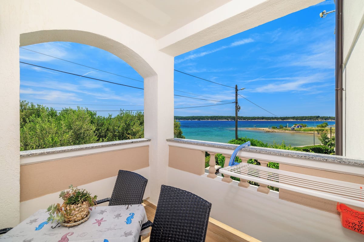 Appartement (A1) | Vue sur l’eau