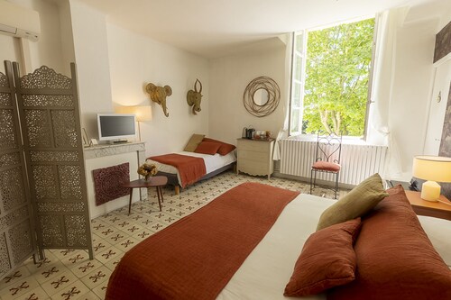 Chambre Béguin ou Mantille (30M2) - 3 people