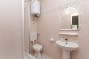 Bathroom - Apartments Melita (Vodice)