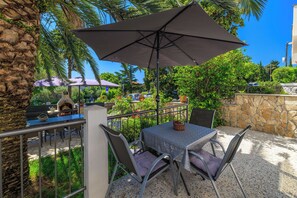 Studio (A2) | Terrace/patio