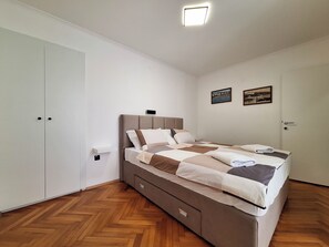 Apartment (A1)