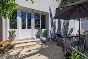 Studio (A2) | Terrace/patio - Apartment Andry 2 (Crikvenica)