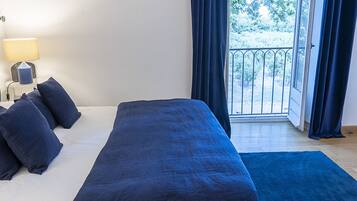 1 soveværelse, pengeskab på værelset, skrivebord, gratis Wi-Fi