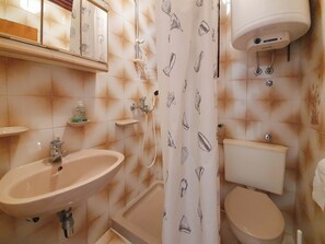 Zimmer (S3) | Badezimmer