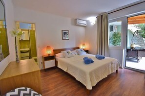Apartment (A2) | 2 bedrooms, free WiFi - Apartments Ruzica (Rab)