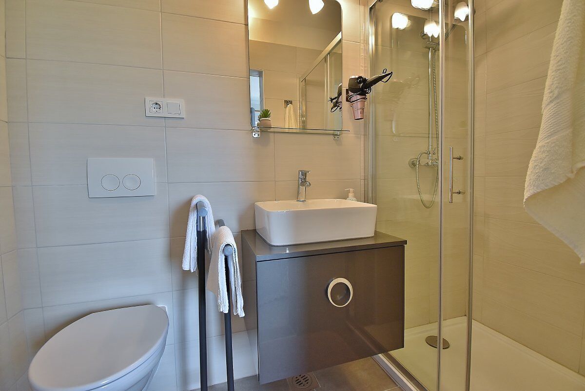 Apartment (A1) | Bathroom